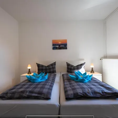 Fewo-ahrenshoop Apartment *